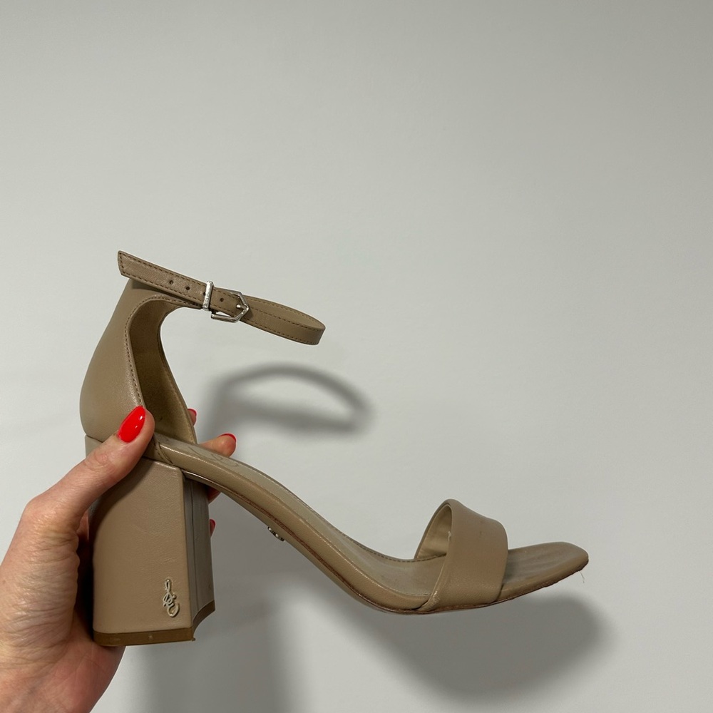 Sam Edelman Block Heel - Picture 2 of 4
